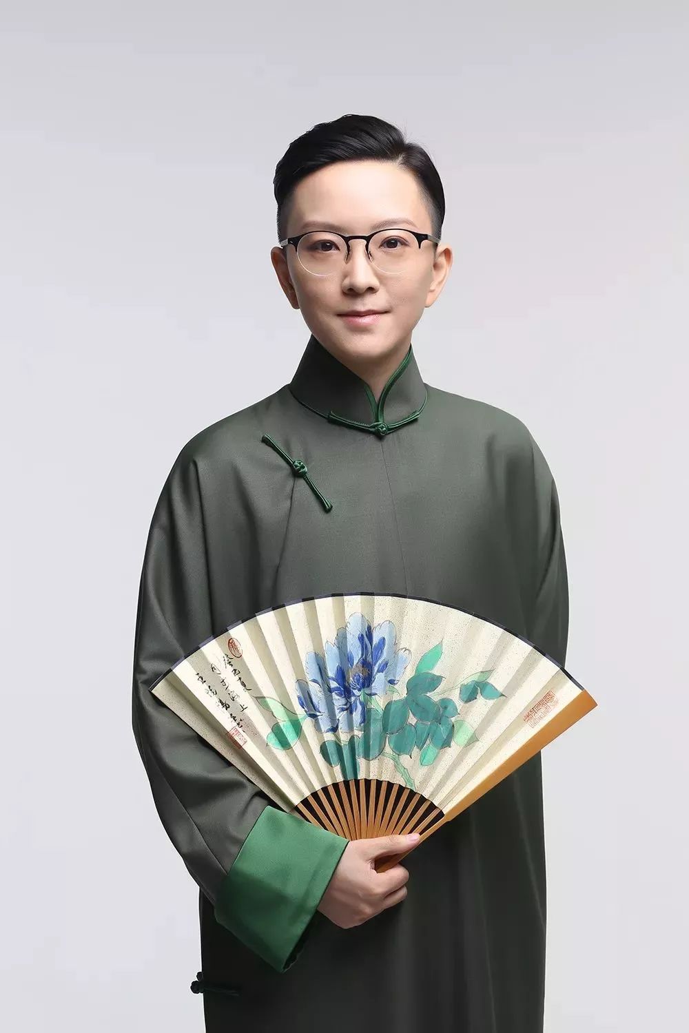 王珮瑜只为传承发扬京剧出版图书《瑜老板三分钟京剧小灶》参加综艺