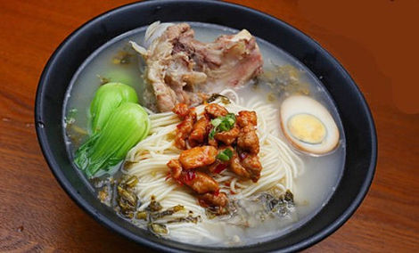 一份汤底,一碗好面_浓汤