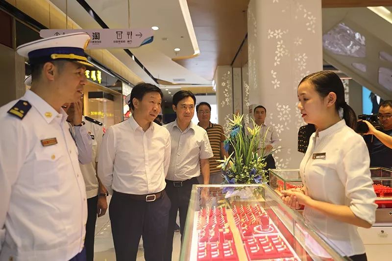 恩施州委常委,常务副州长丁辉带队开展10.1节前消防安全检查