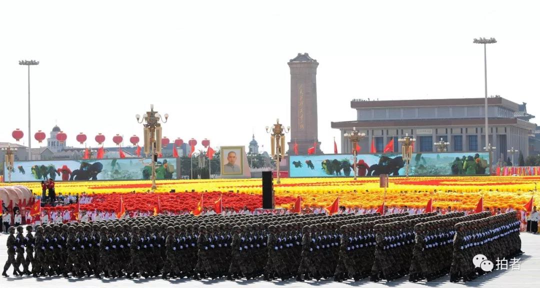 【阅兵场内】 2015年9月3日 2009年 【阅兵场外】 2015年8月2日 