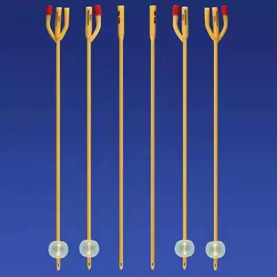 三腔两囊导尿管一腔为气囊管,即可固定尿管,又不易滑脱,其余二腔,一腔