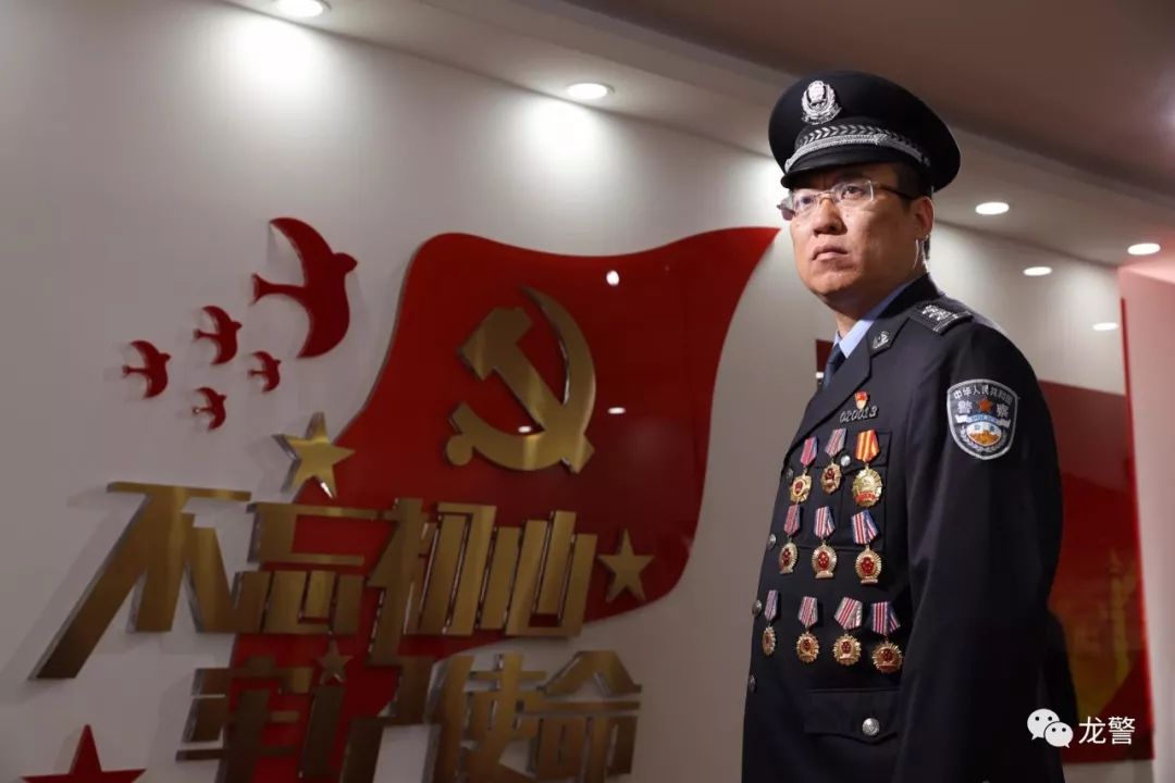 【礼敬新中国】夜幕下的哈尔滨_李树涛