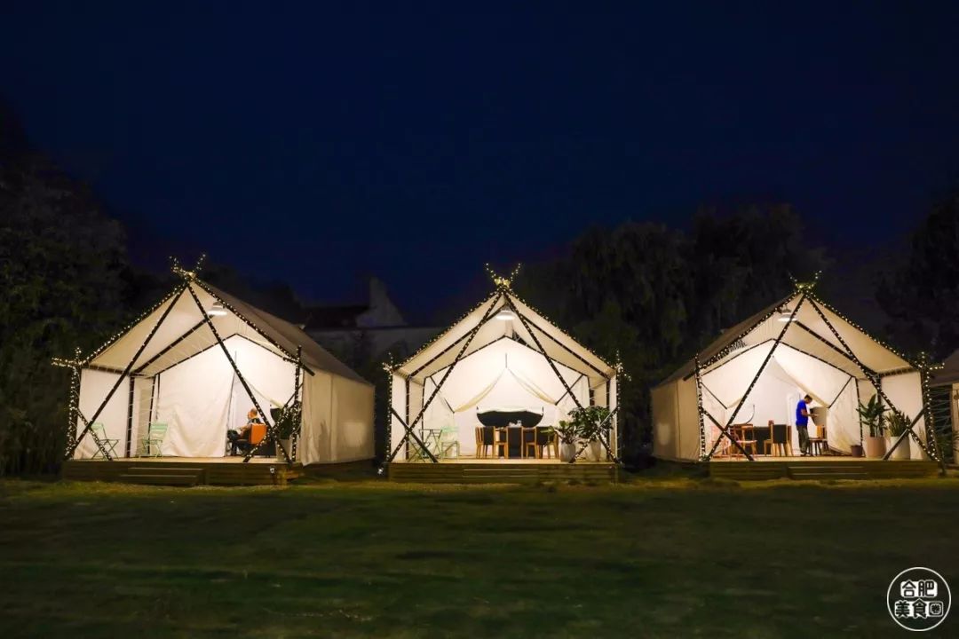 藏不住了红枫路这家占地4000m05的帐篷烧烤美到窒息