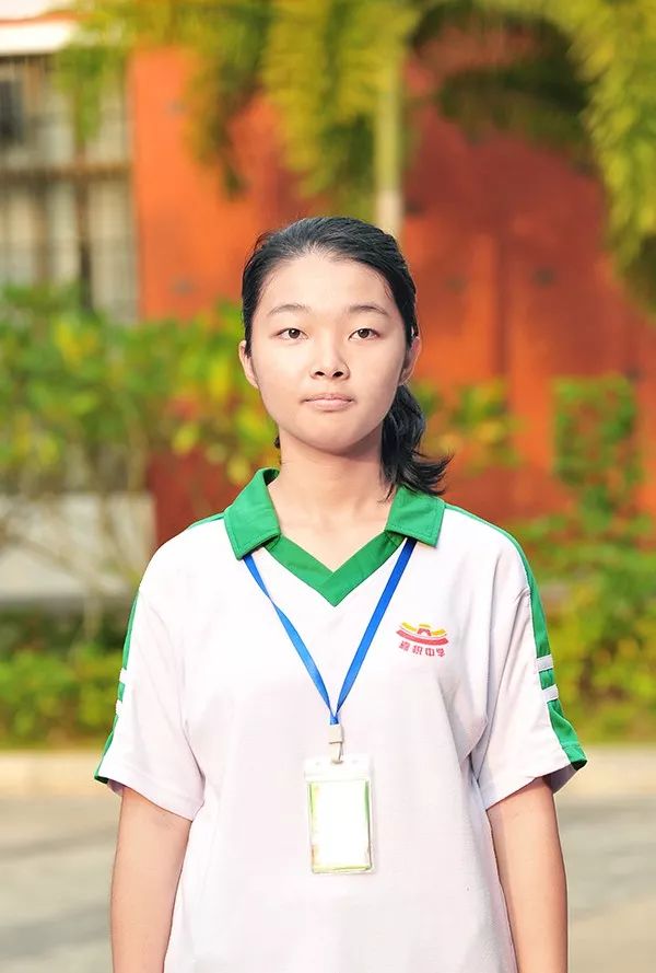 嘉积中学2019年9月份"每月之星"风采秀