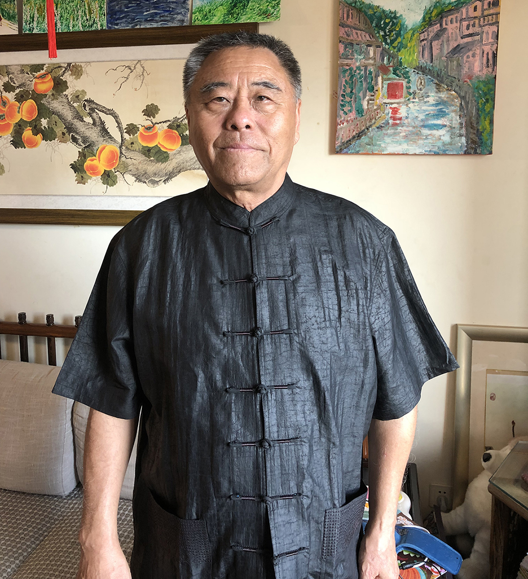 全革军,人称"馬赛驴哥"及"北京虎爷",1950年生人.