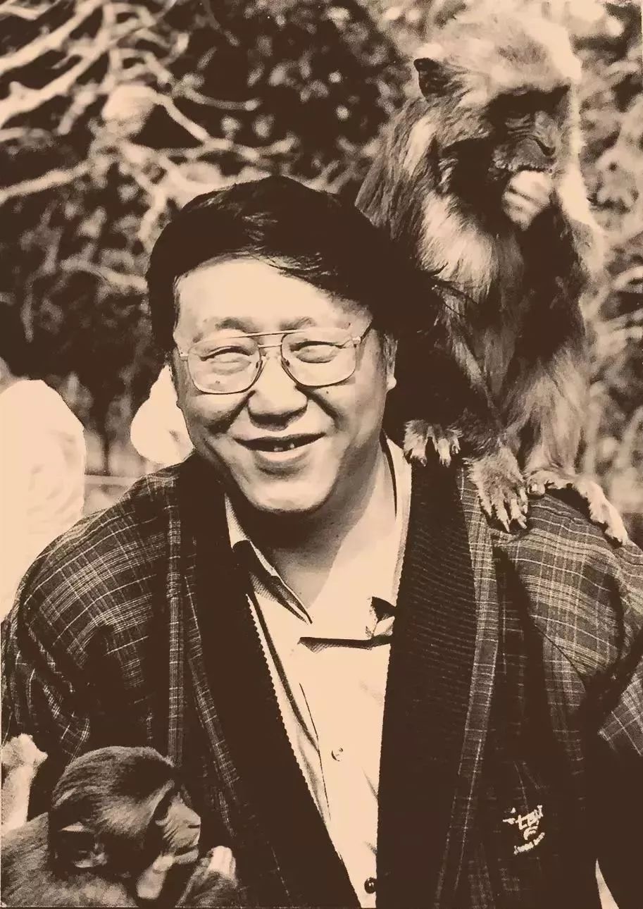 绘青岛出版社《北国少年行》▲《北国少年行》是著名作家,诗人高洪波