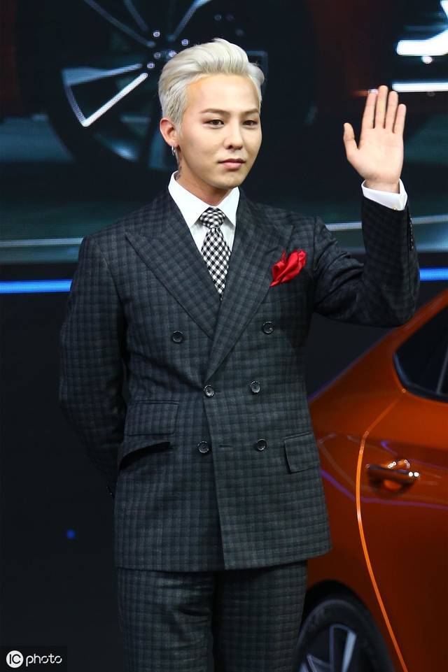 唯一拥有黑卡的韩国艺人权志龙的身价到底多少