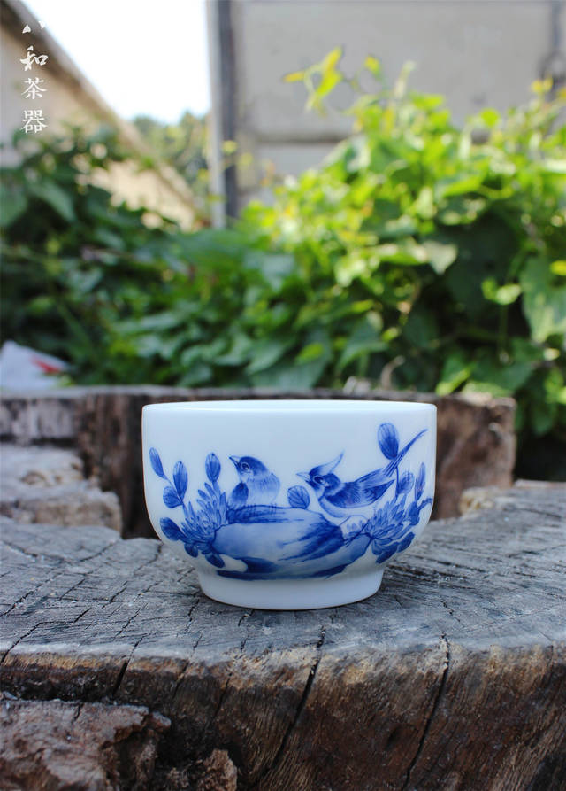 青花蓝|一杯喜缘,伴香读书