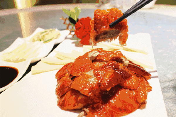 荣记烤鸭这一次想和你一起吃烤鸭