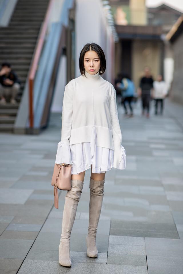 原创时尚辣妈的显瘦穿搭清爽又有活力