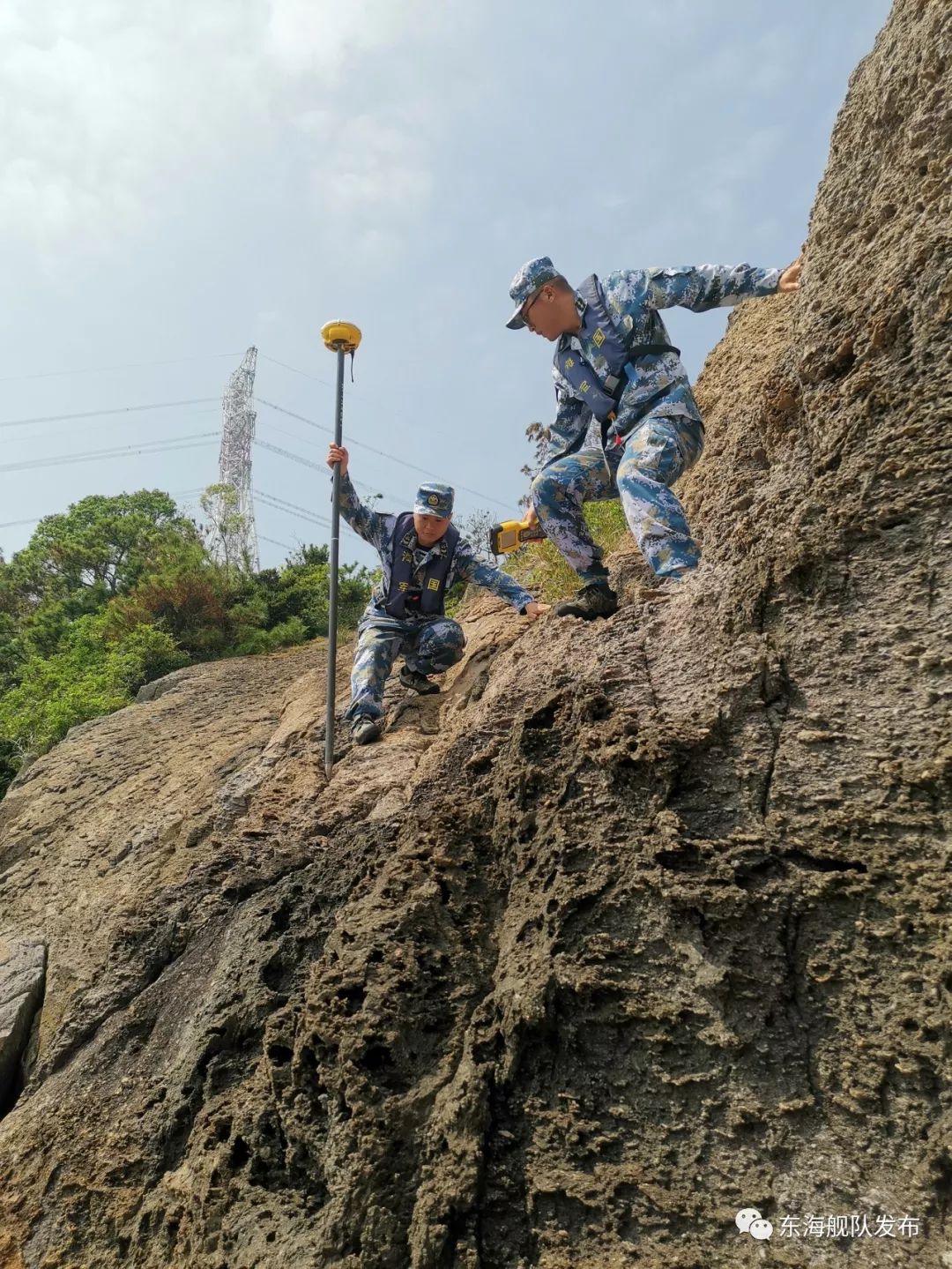 东海海岸线上,有一群用青春丈量蓝色国土的海测兵