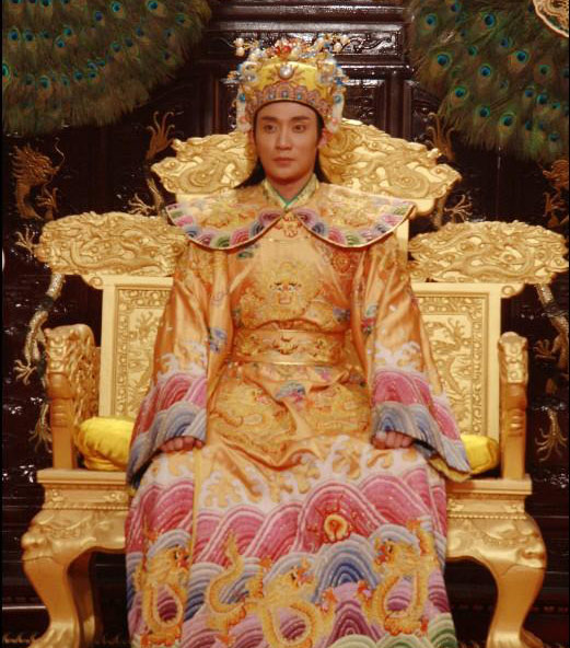 中国最厉害的三个姓见人不用说免贵有你的姓吗