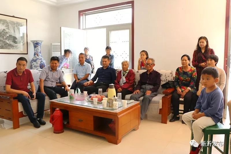 新沂好男儿,火箭军方队领队张凤中国庆阅兵场上展英姿,他的故事