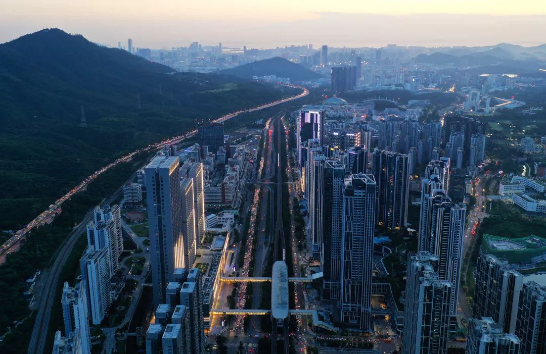 今昔对比影像见证南山北部片区发展桃源街道国庆摄影巡展开幕