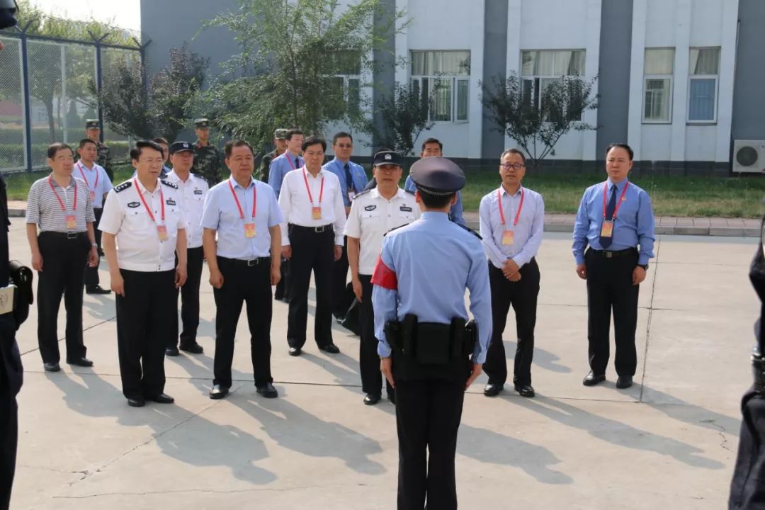 刘剑民同志陪同最高人民检察院有关领导到涿鹿监狱调研指导安保维稳