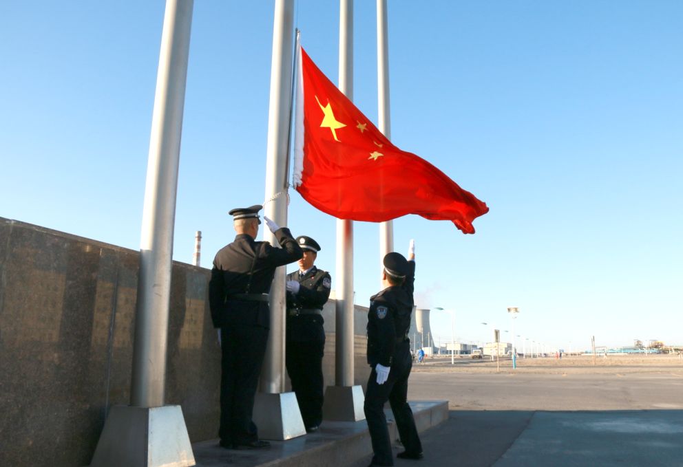 【祝福伟大祖国】新时代,新罗钾,逐梦前行!_罗布泊