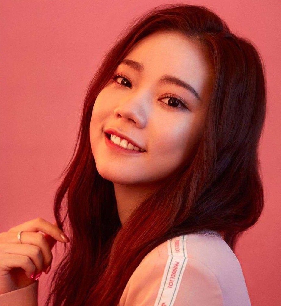 紫宁获追呗周榜冠军外表冷酷内里柔软爱唱歌的她不平凡