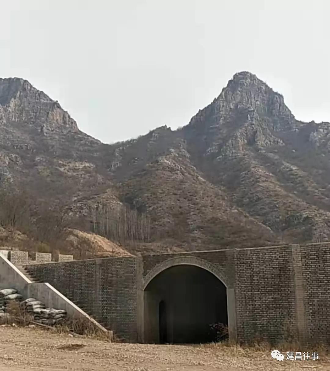 建昌往事大屯畫廊谷雲山洞