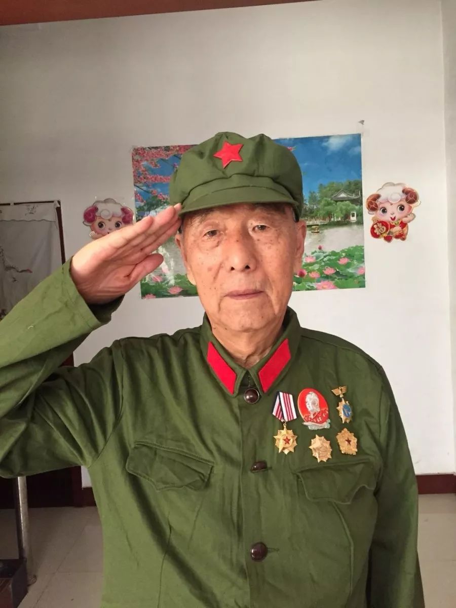 不忘初心牢记使命市教育局开展革命传统教育活动
