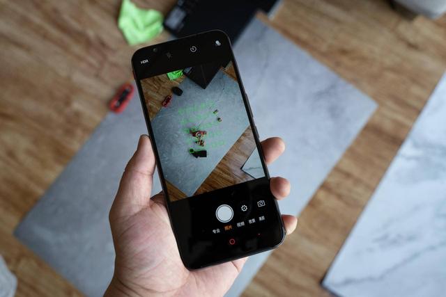 玩儿手机的最高境界叫什么红魔一键单身