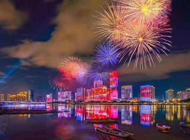福州又双叒上热搜了绝美烟花燃爆朋友圈超多美图视频来了