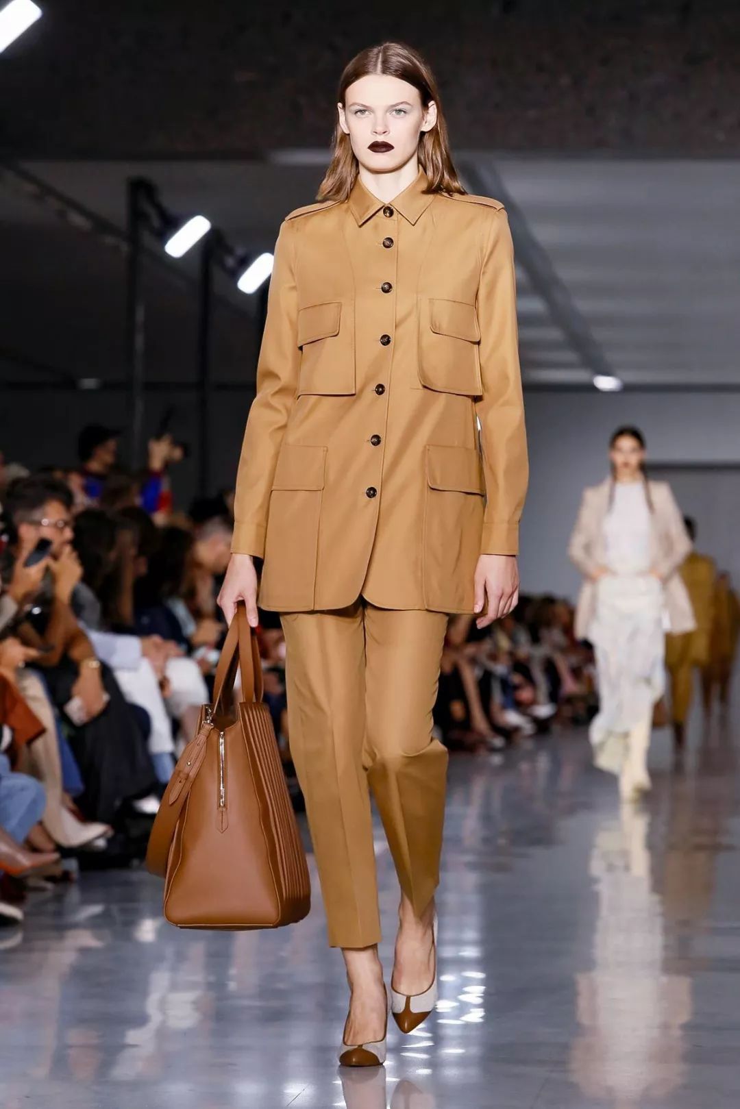 maxmara2020春夏时装秀解锁智慧女性衣橱