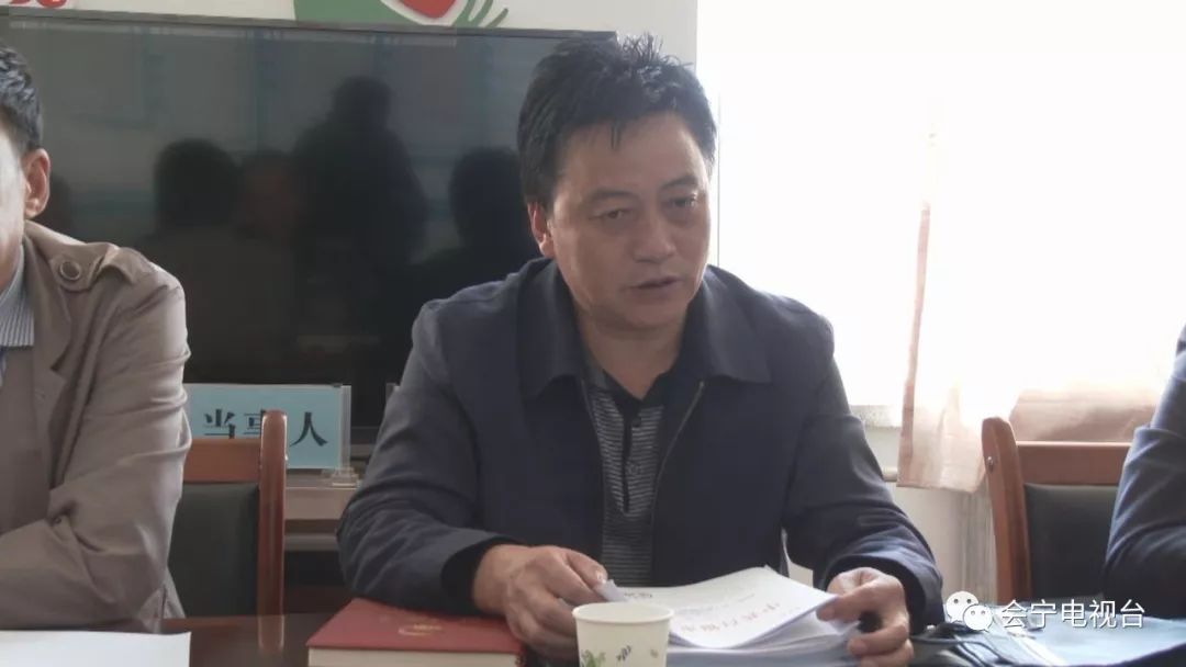 县委常委,政法委书记姜泰来在参加活动时强调,各乡镇和村(社区)要加强