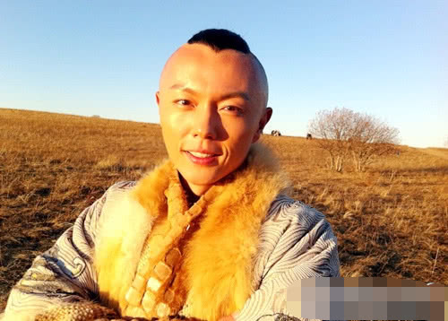 曾是李连杰的御用儿子,老婆美若天仙,他却混到了"无戏可拍"!