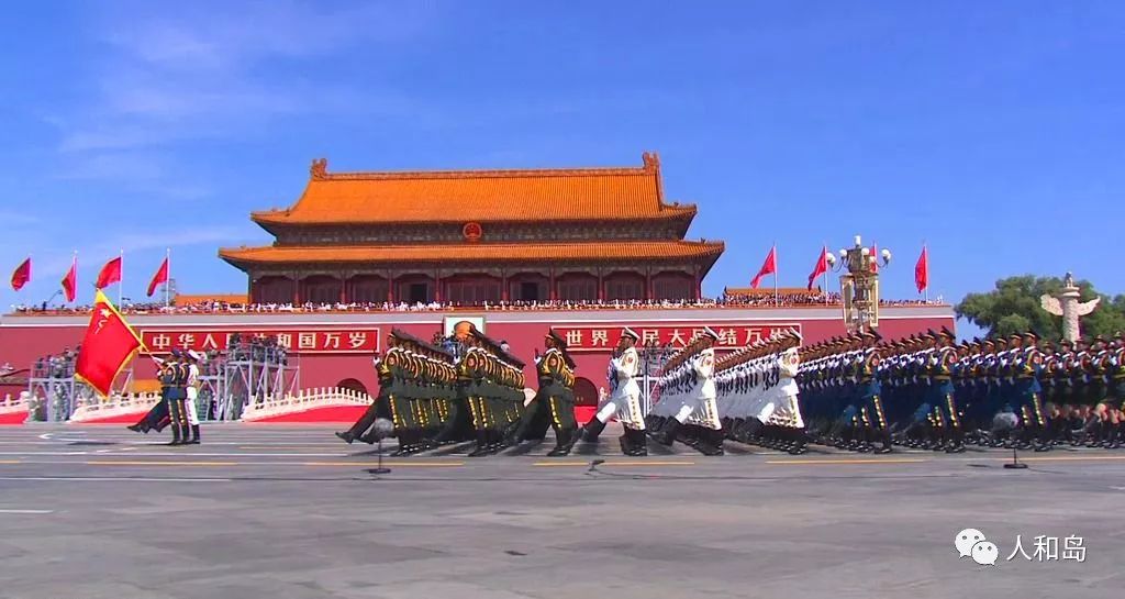 獻禮70年作為中國汽車人此生無悔入華夏