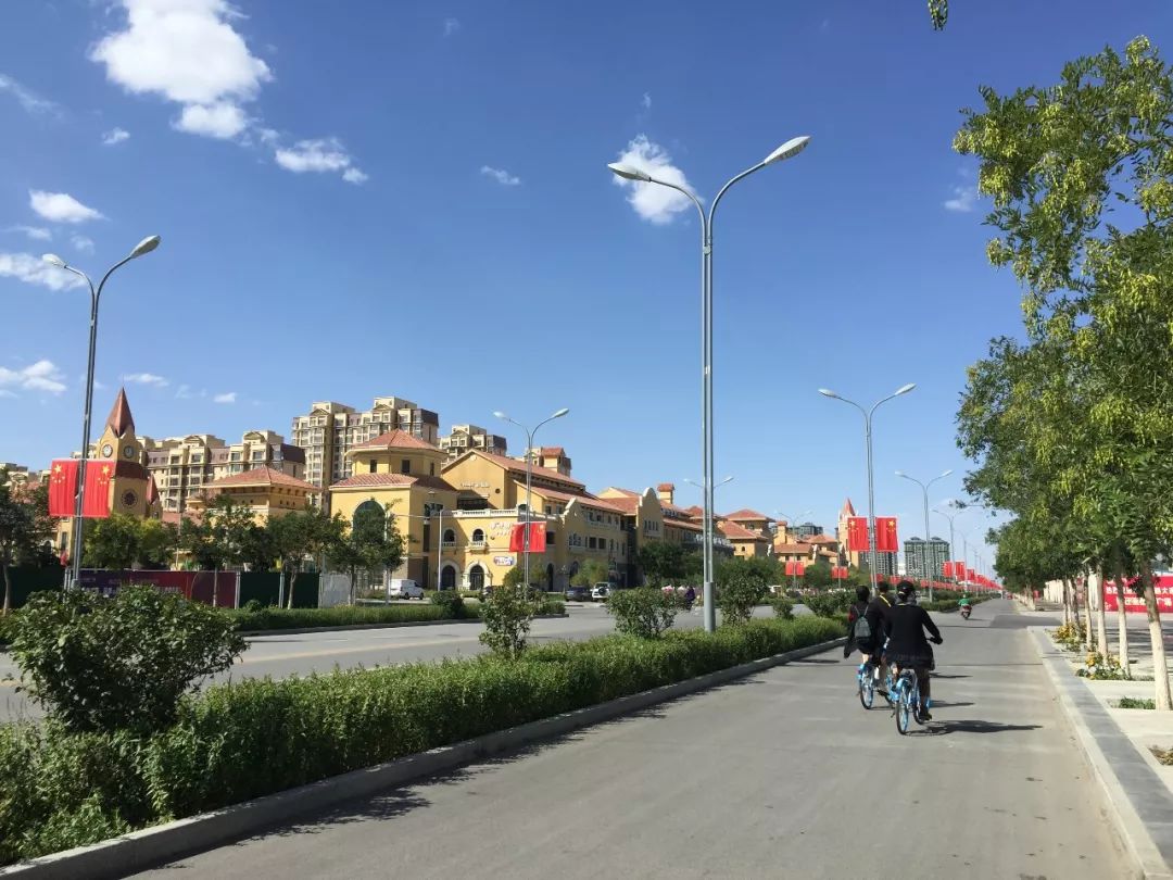 盛世中国喜迎70华诞看祖国镍都别样风采看金昌儿女深情祝福