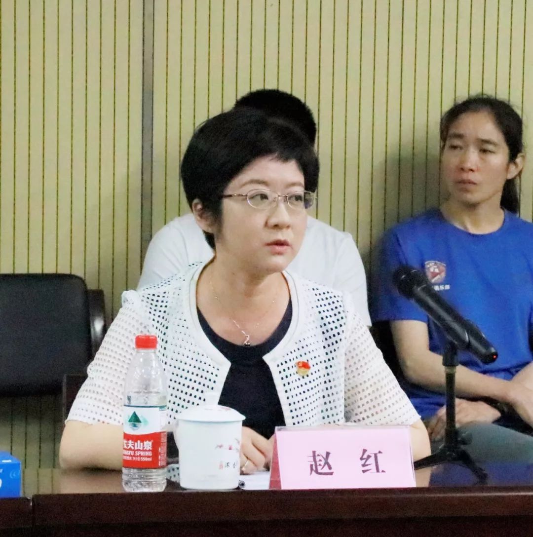 会上,赵红副市长对常熟体校成立以来取得的辉煌成绩表示肯定,并对体校