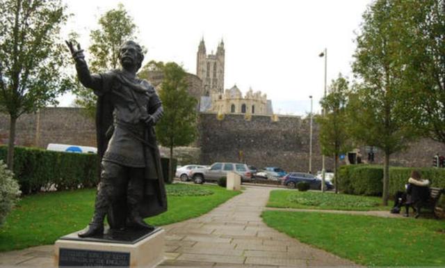 肯特王国的起源在史学界至今没有定论,只能确定肯特是以朱特人为主的