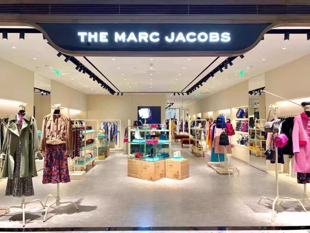 marcjacobs北京skp新店重裝開業遇見2019秋冬華麗秀場時裝