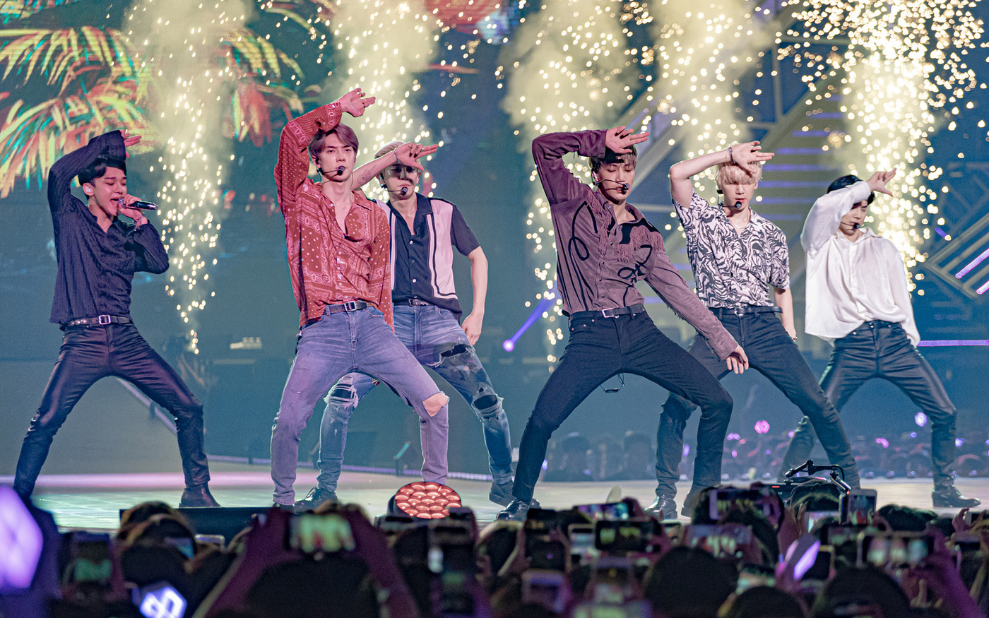 两万观众的大欢呼exo台北单独演唱会圆满落下帷幕