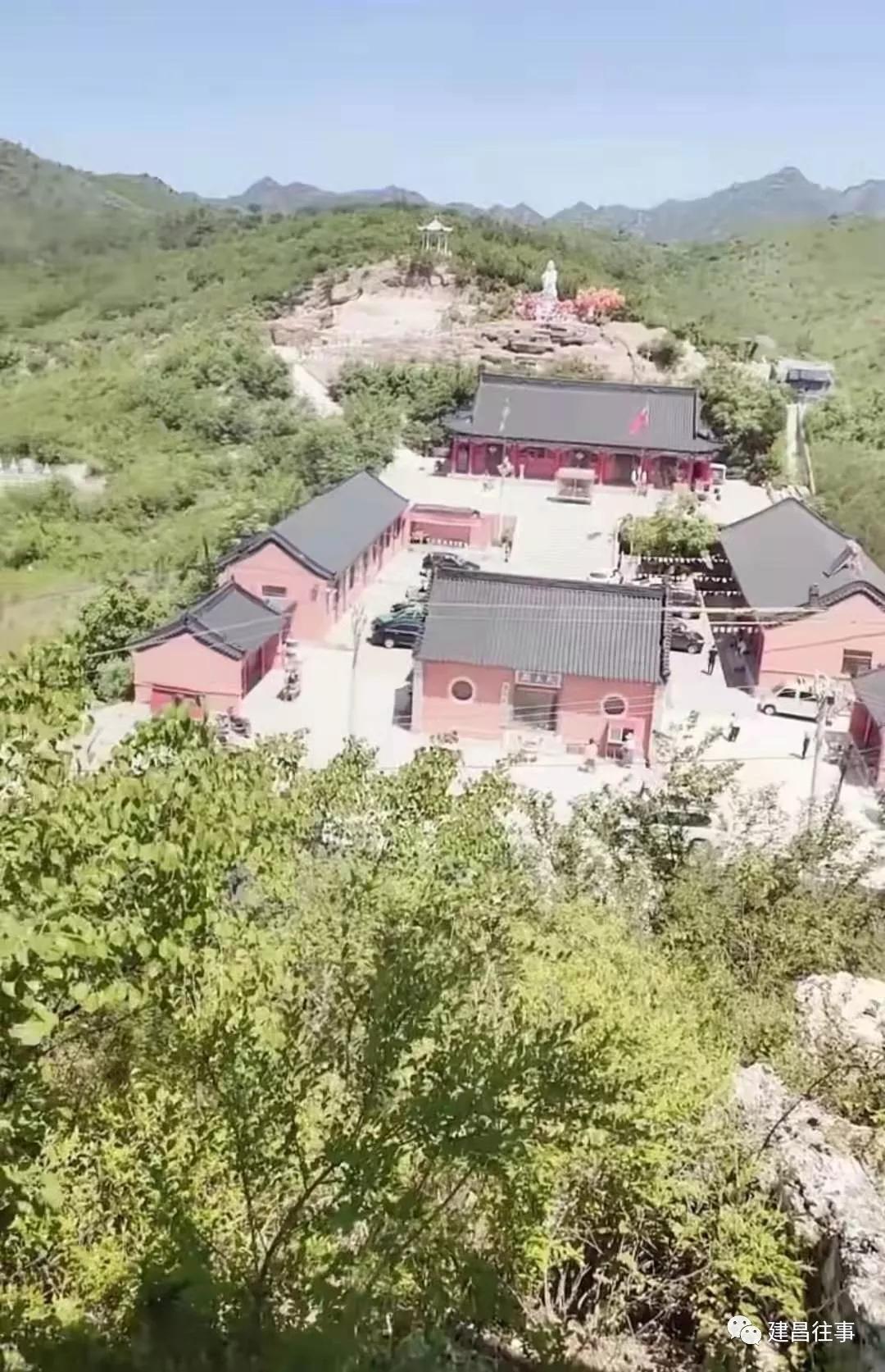 而在大屯最为有名的当属云山洞,云山洞位于葫芦岛市建昌县大屯镇境内