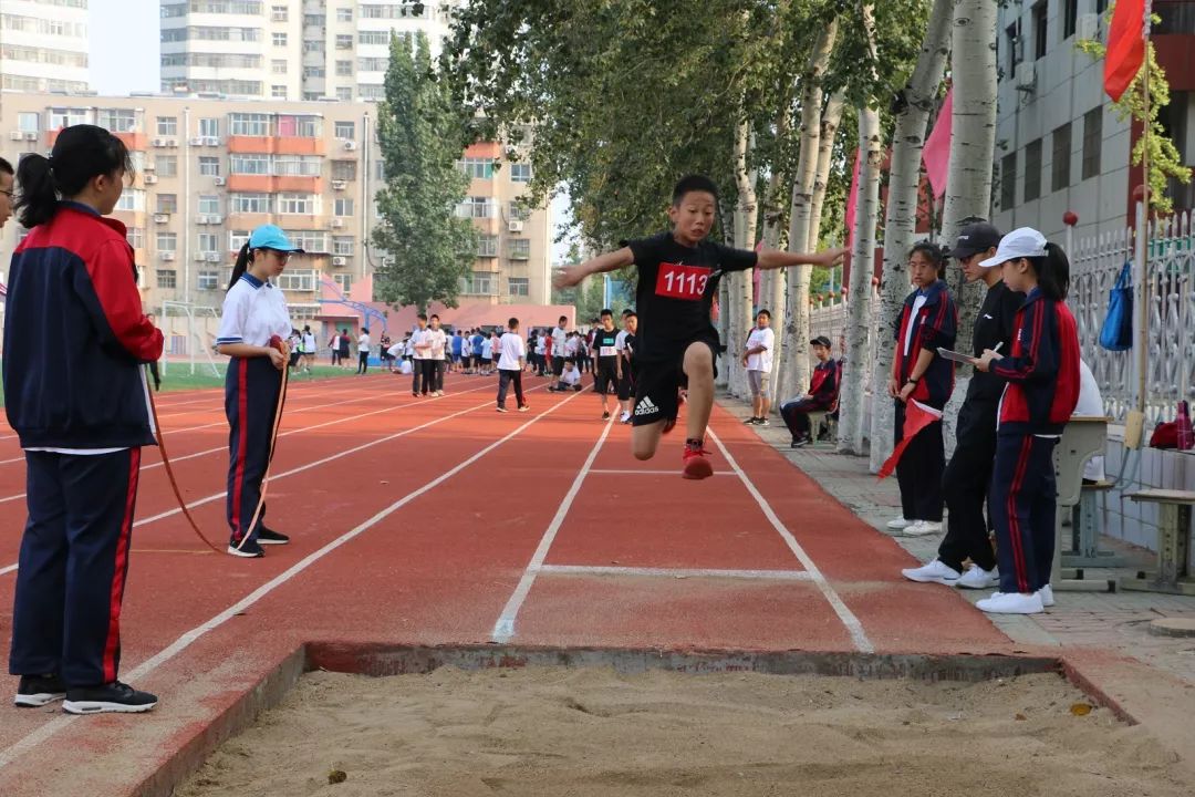 临淄雪宫中学图片