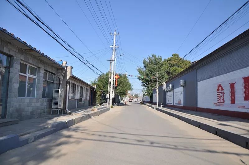 张灯结彩迎国庆——东马各庄村再添美丽乡村靓丽新风景!