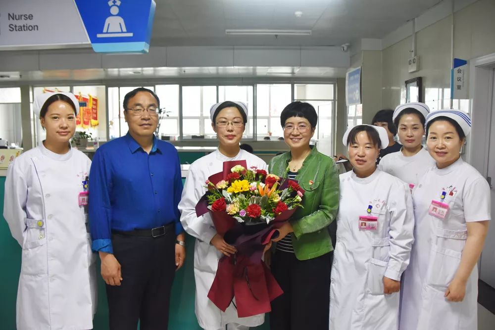 铭记历史砥砺前行界首市人民医院庆祝中华人民共和国70周年图片展