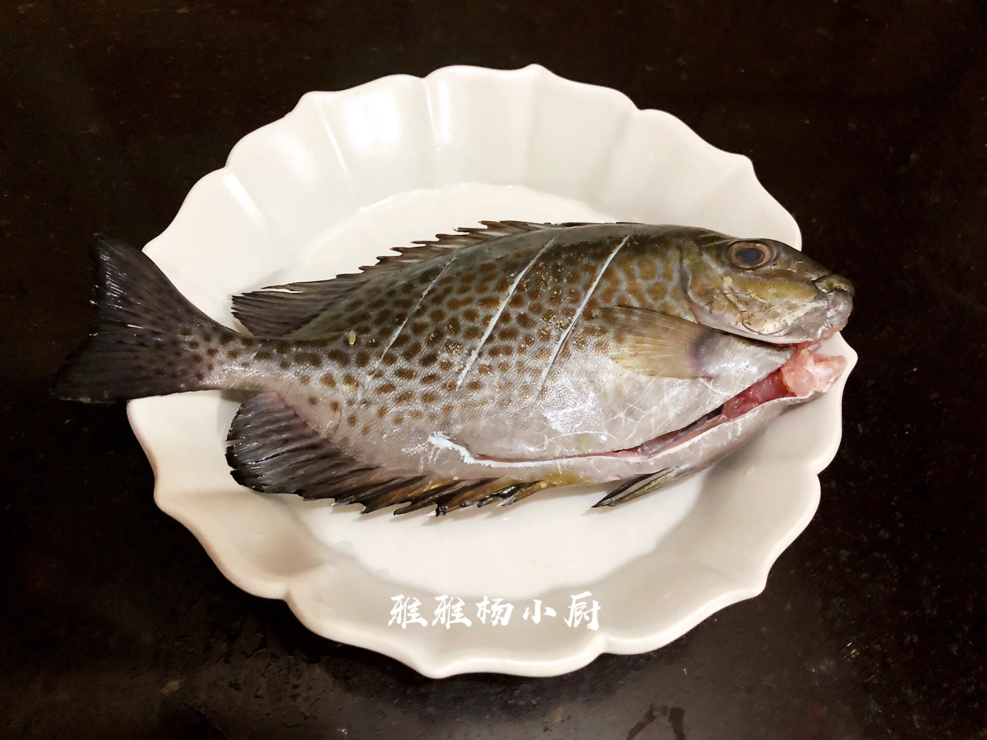 原创这菜有点小贵,刺少肉嫩,营养丰富,孩子常吃补钙好,贵也值得!