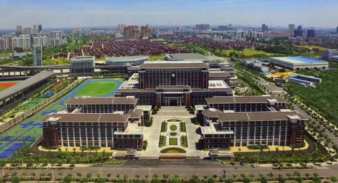 扬中八桥中学营房港小学三茅小学(前实小)机关幼儿园也是孩子们梦最