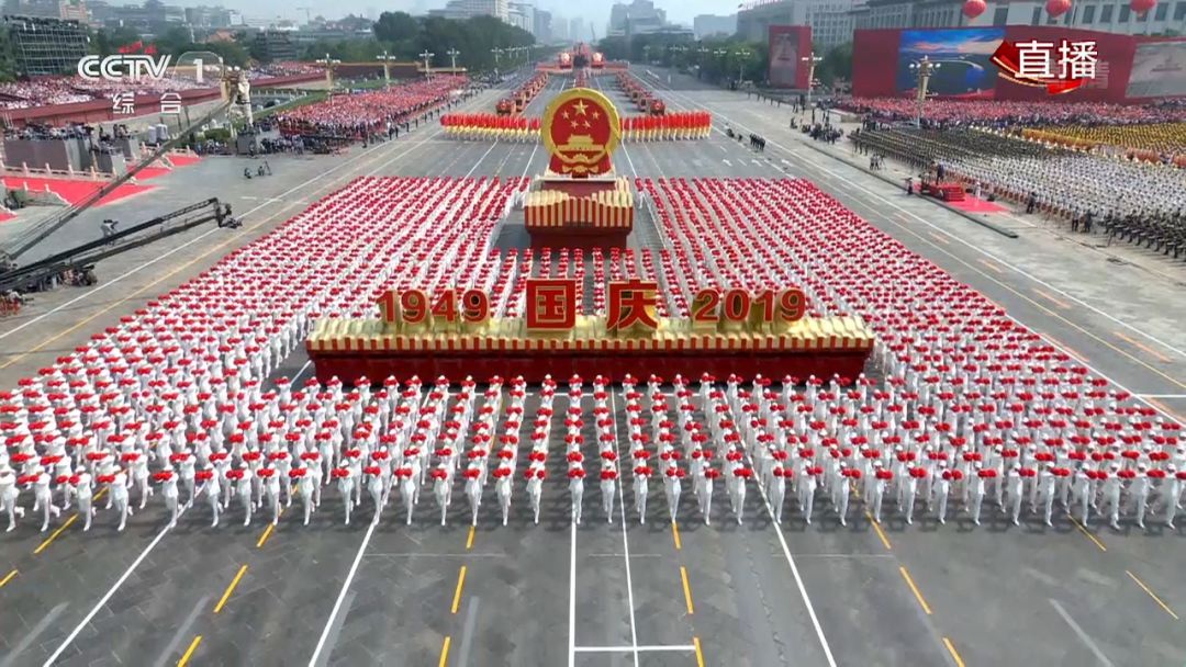 國慶大閱兵燃爆醫務人員萬眾一心眾志成城