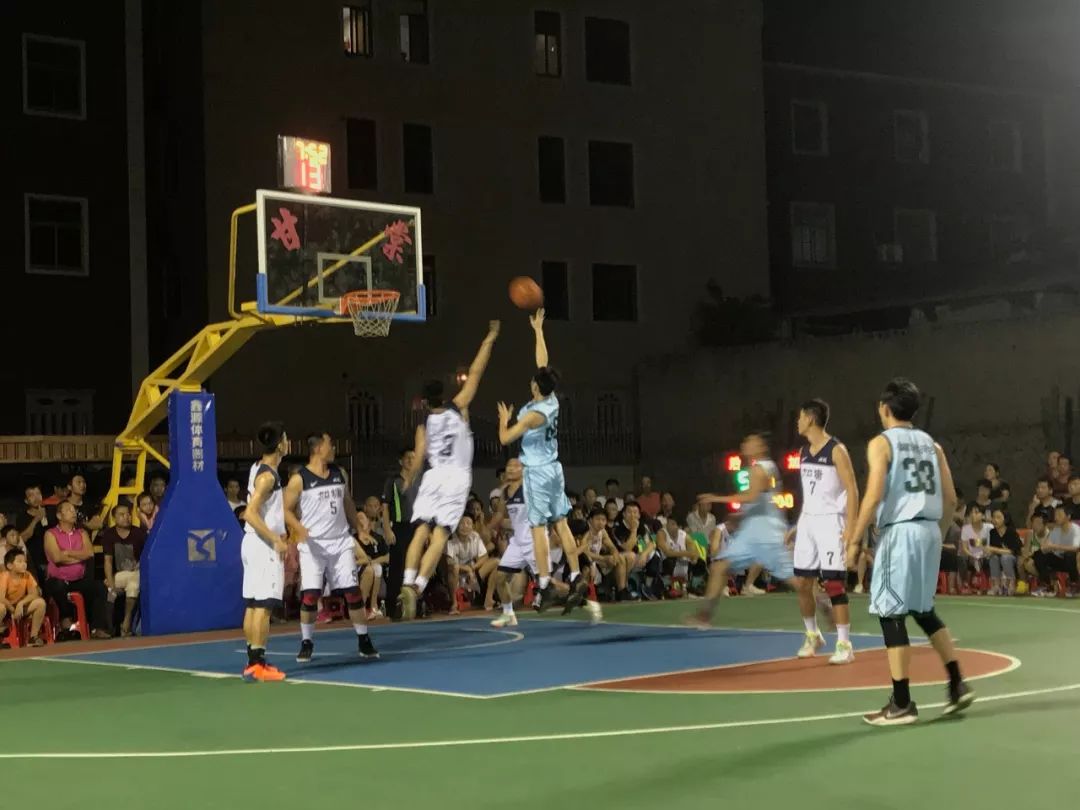 赖晓艺,蔡振林"双20 10",力保加塘三连胜领跑小组;苏厝末节大反击