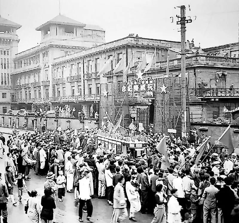 记忆l19491950上海这样国庆