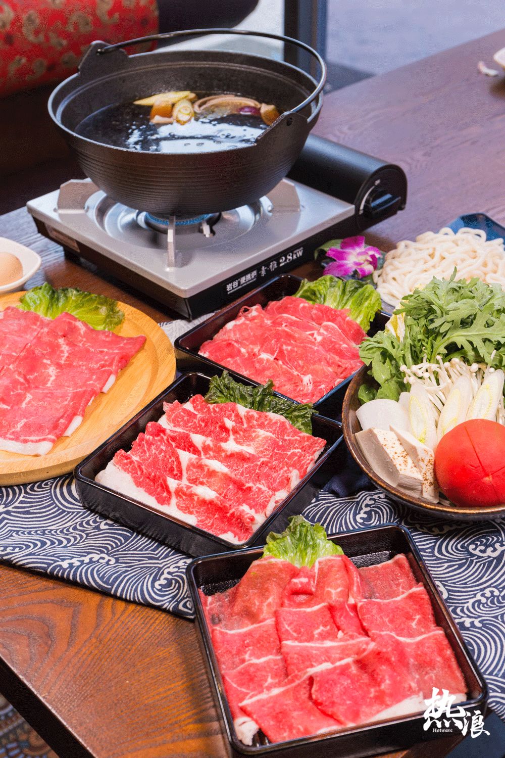 正田也悄悄开始卖起了日式小火锅,正宗的m5级和牛寿喜锅人均只要60