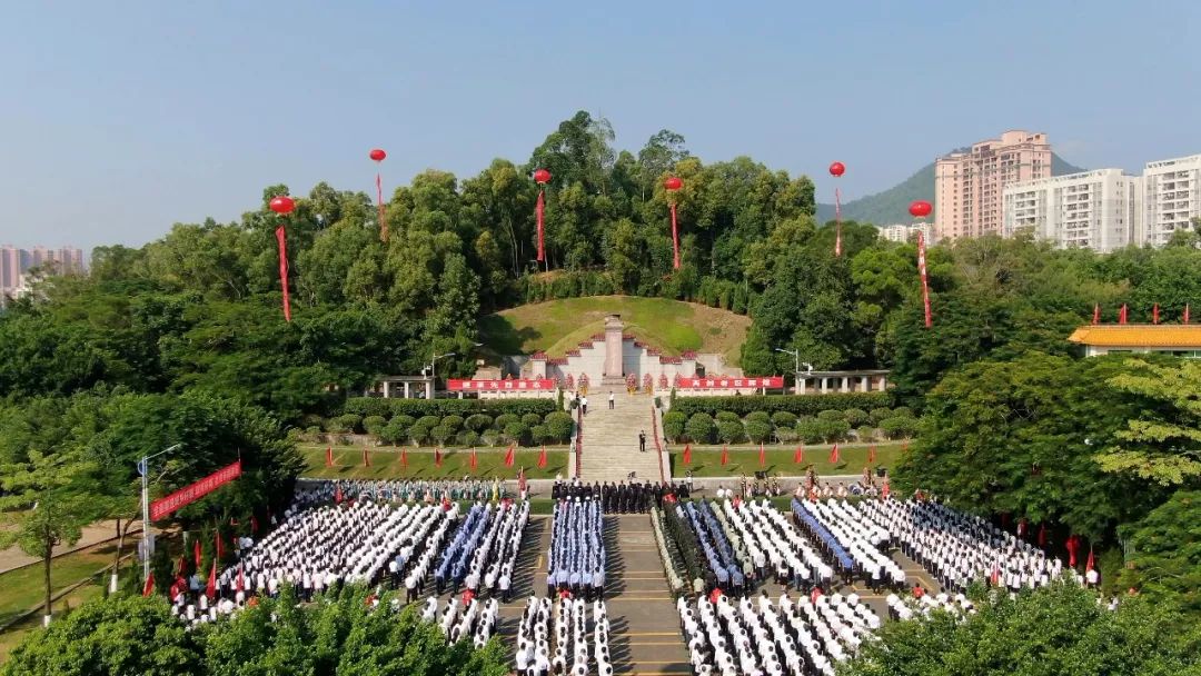 祭慰英魂,寄托哀思,不忘初心和使命,传承弘扬海陆丰革命精神,走好新