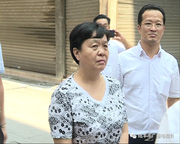 汕尾和我市领导邬郁敏,余红,林义清,李秋河等随同了活动.