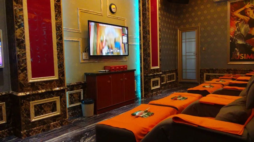 体验双重乐趣把传统的足疗和ktv结合独创的足疗新模式k歌沐足k song