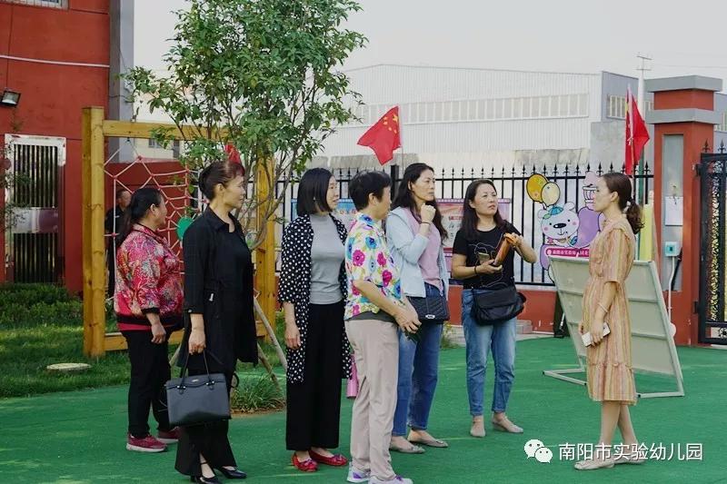 春风卧龙新园新姿醉了老领导老教师南阳市实验幼儿园开展爱在金秋情暖