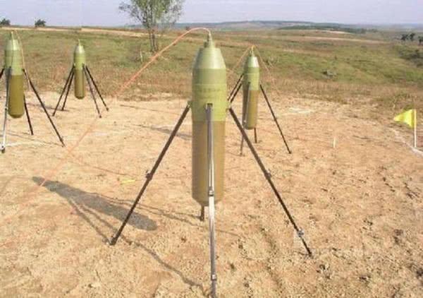 我军挖坑神器,gbp130型掩体爆破器