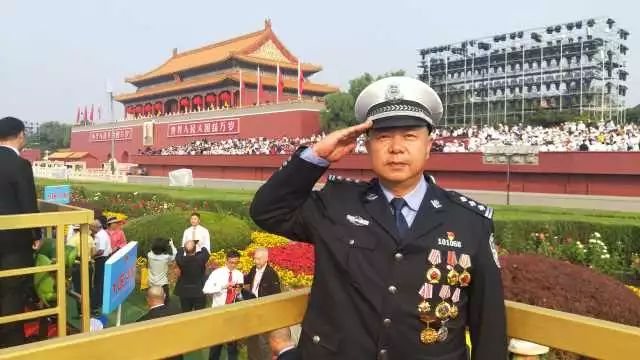 【焦点】宁夏民警杨鸿胜受邀观礼大阅兵:内心无比光荣和自豪!